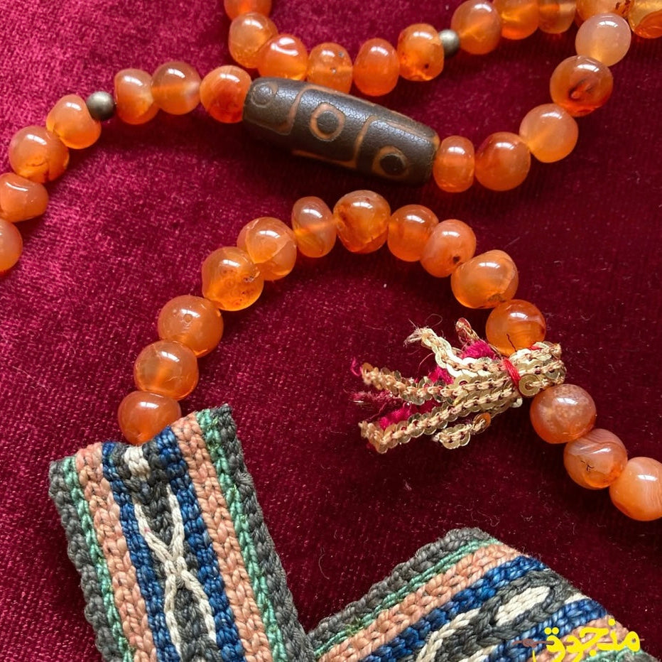 COLLANA ETNICA ANTICA ."AGATA"