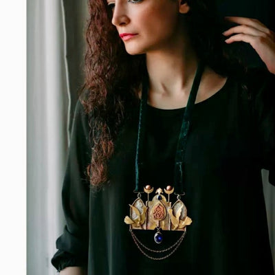 COLLANA IN OTTONE FATTA A MANO."PERSIA"