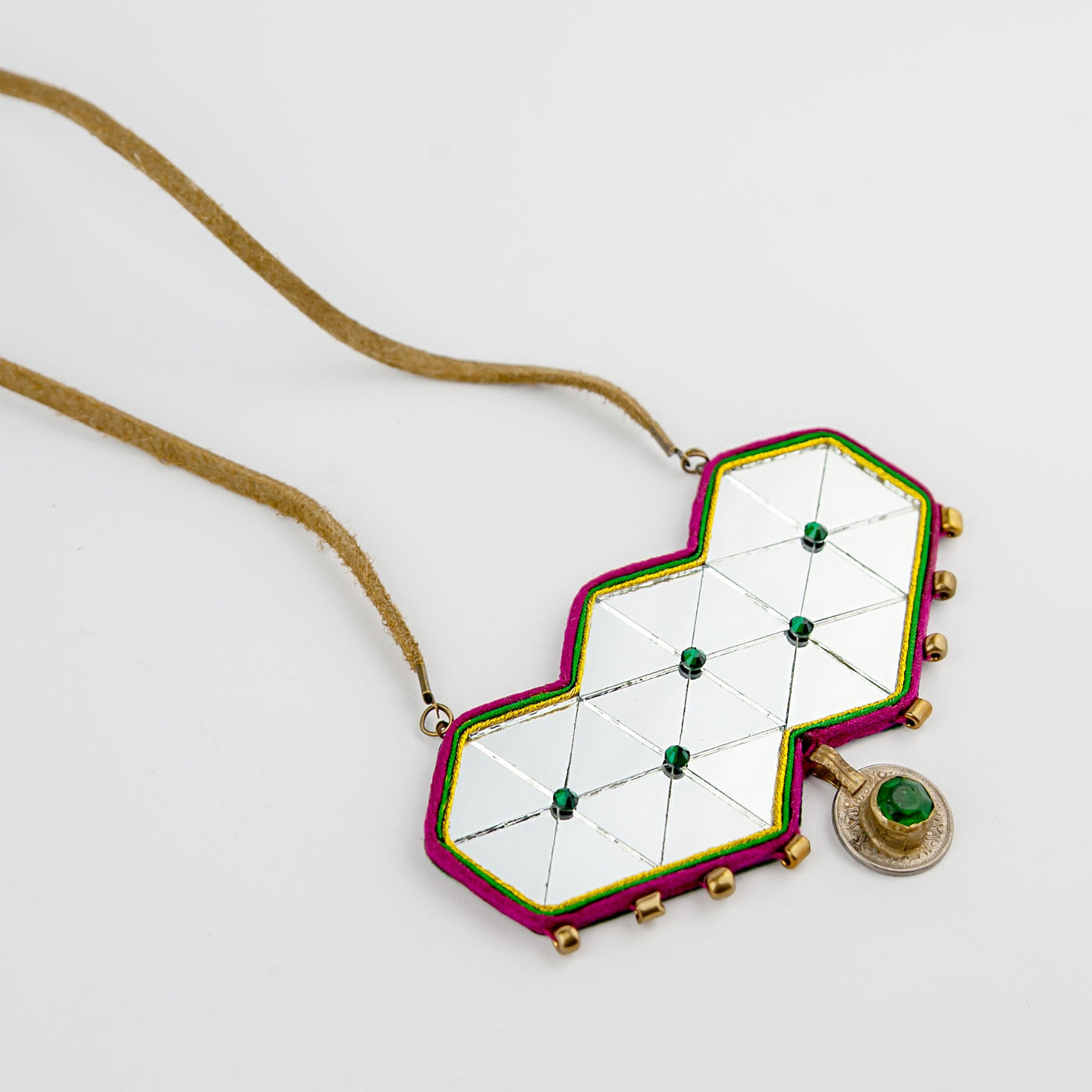 COLLANA IN SPECCHI. "DORDANEH"